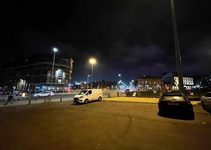 Old North St Апартаменти *